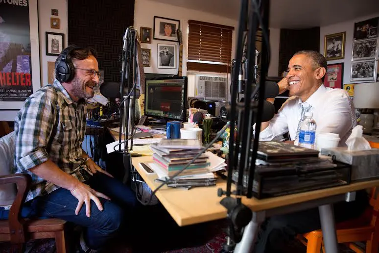 The Best Comedy Podcasts to Listen to Right Now