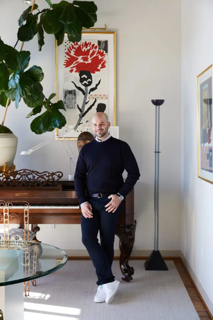 Christopher Alexander at home in his Museum Tower aerie on the 17th floor. (Photo by Pär Bengtsson)