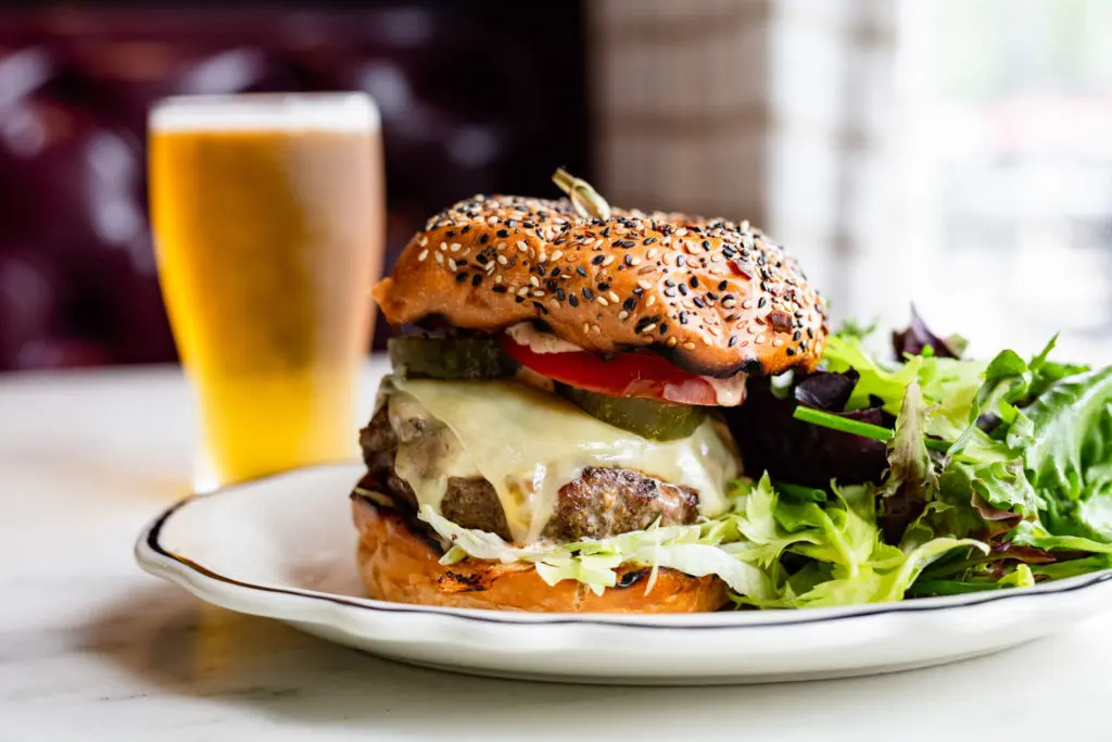 Loch Bar's Loch Burger with white cheddar and Churchill sauce. (Photo by Kirsten Gilliam)