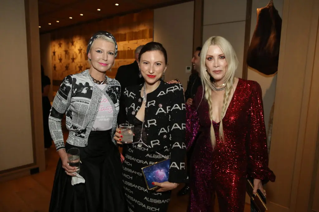 Christen Wilson, Sarah Calodney Davey, Gela Taylor 