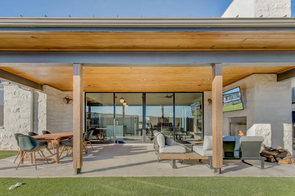 The outdoors are an extension of the home.