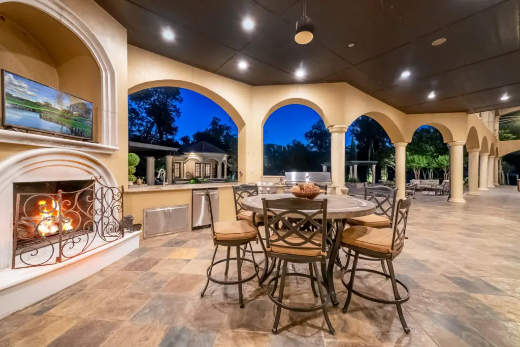 Your outdoor kitchen makes casual entertaining easy.