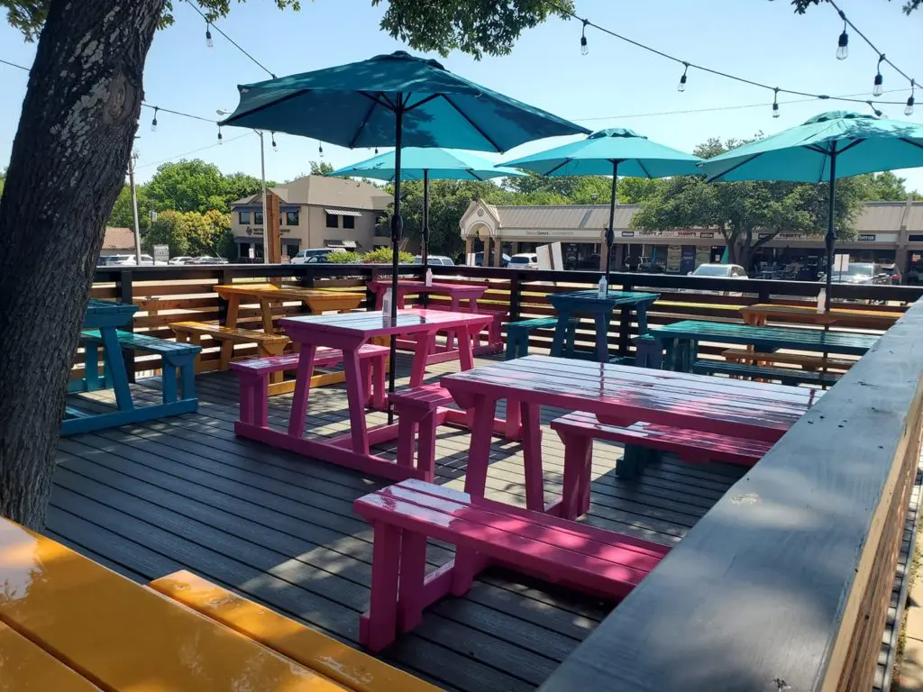 Enchiladas Ole added a new patio for dining and day drinking.