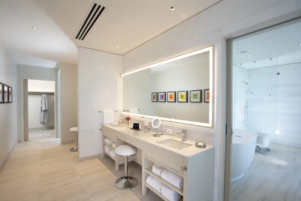 The bathroom of The Grand Finale suite in the Hall Arts Hotel.   (Photo by Robert Tsai)
