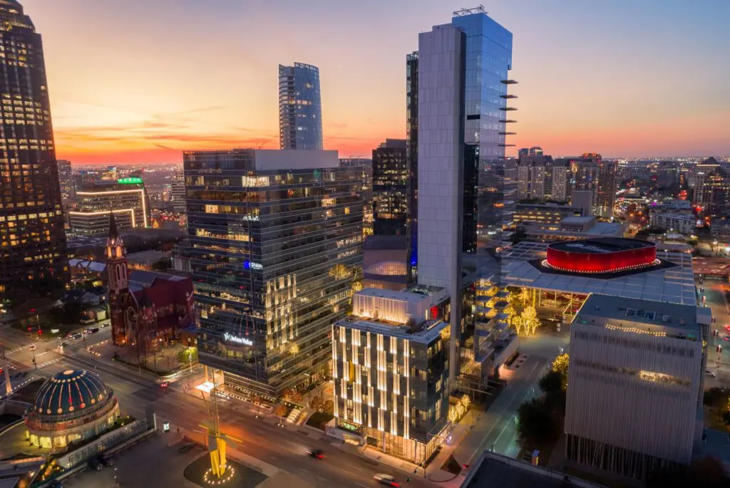 Hall Arts Hotel as the sun sets on downtown Dallas. (Photo by Fraiberg Hollander)