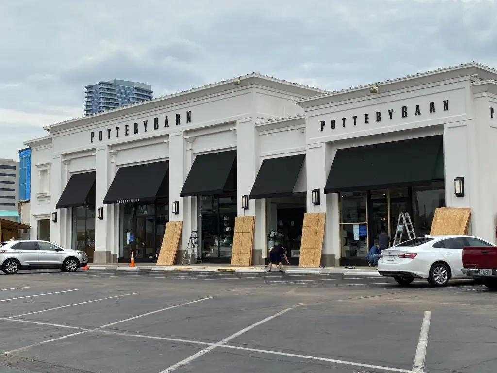 Pottery Barn in Highland Village  (Photo by Shelby Hodge)