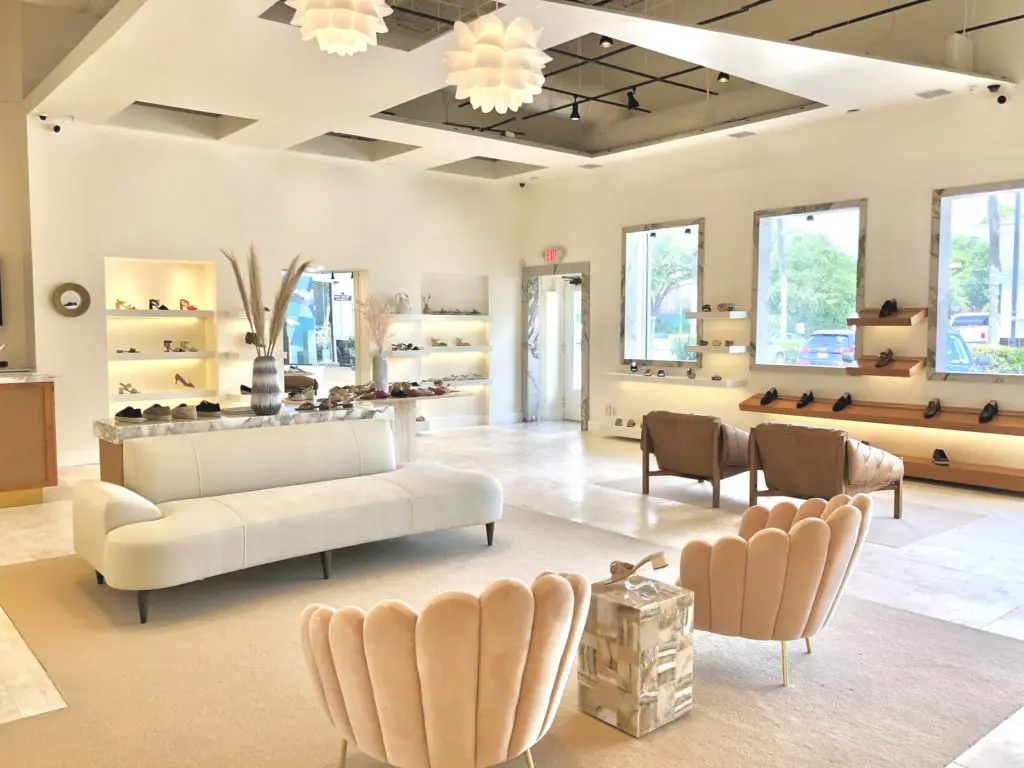 Italian luxury shoe brand Clorinda Antinori opens in River Oaks Shopping Center with finely crafted footwear for women and men.
