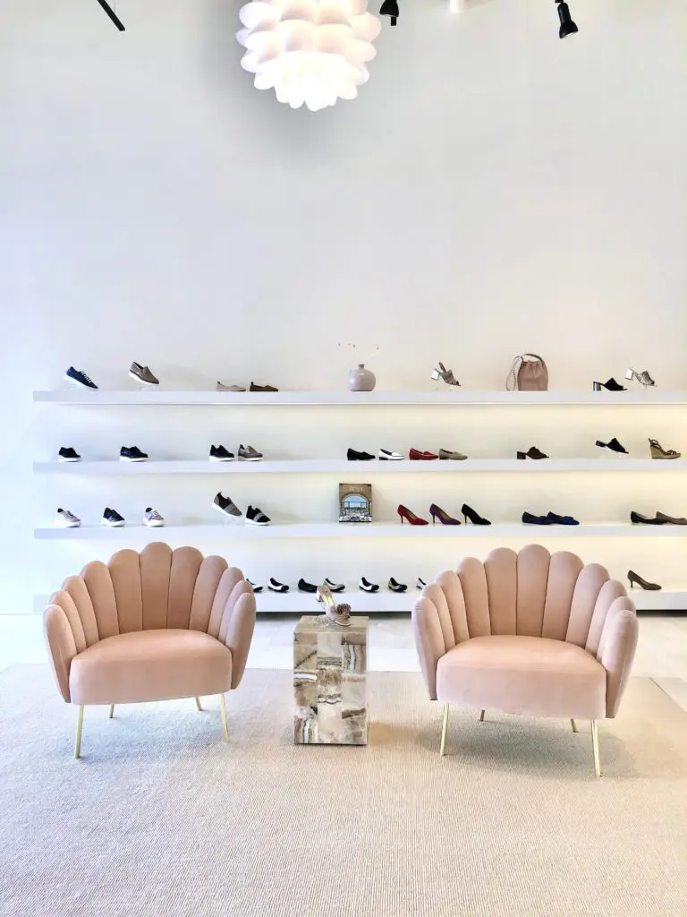 The Clorinda Antinori salon in River Oaks Shopping Center was designed by the owners, Valentina Sorzana Antinori & Antonio Aransaenz.
