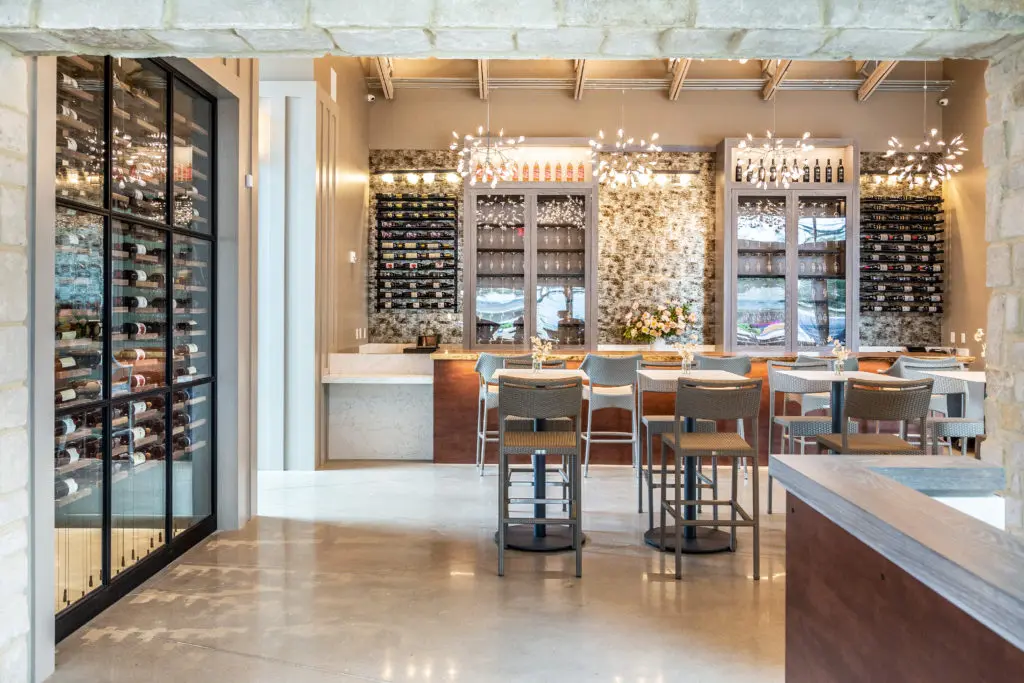 Mutiny Wine Room in The Heights ©JennDuncan-9