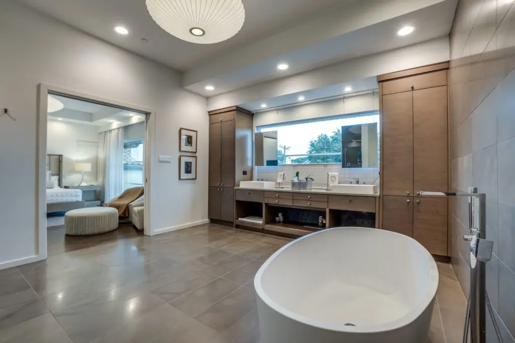 3637 Shenandoah Street