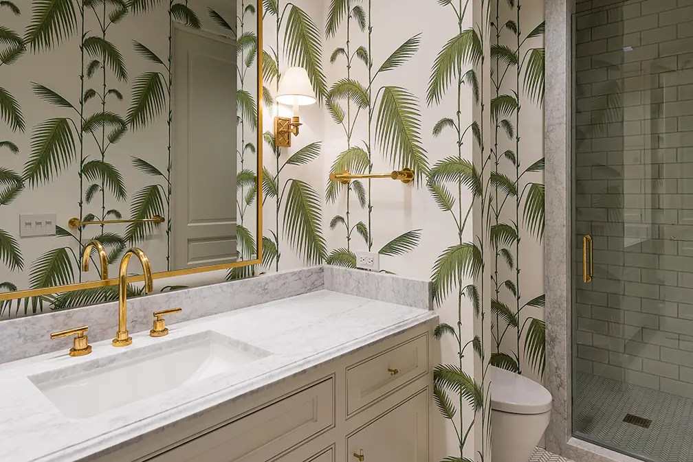 A mix of materials in a guest bath. (Photo by Stephen Reed)
