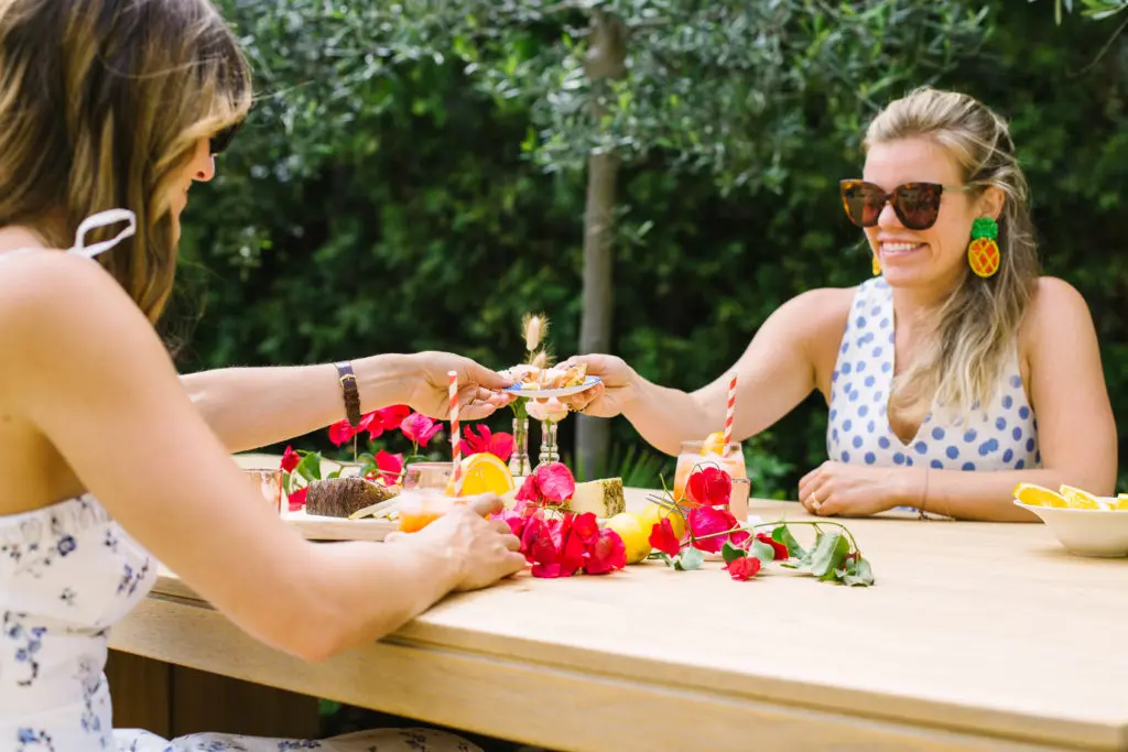 Each box is designed to create a successful dining experience that is stylish enough to make an impact and convenient enough to come in one box.