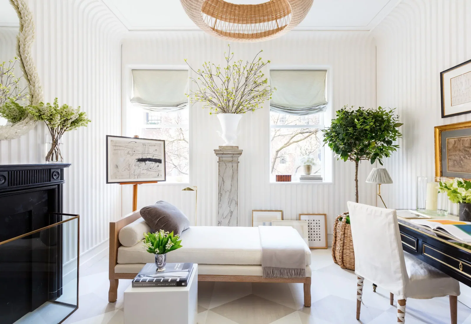 NYC Kips Bay Show House 2019, designed by Sarah Bartholomew, photo Nickolas Sargent