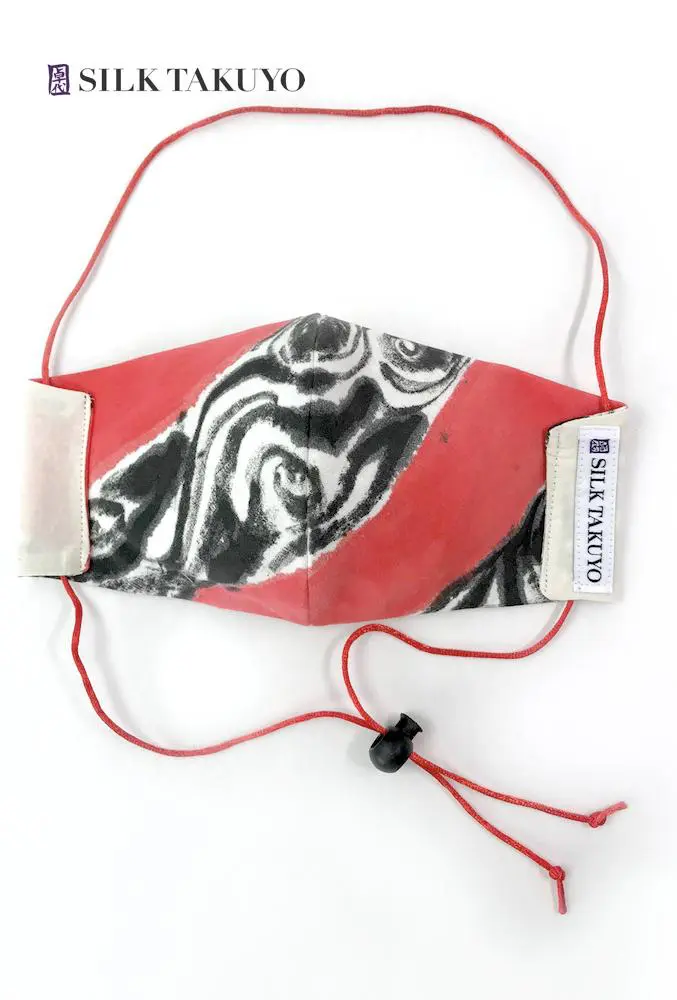 SilkTakuyoHandpaintedsilkandcottonfacemask_ZenRedandBlackwave1_2048x