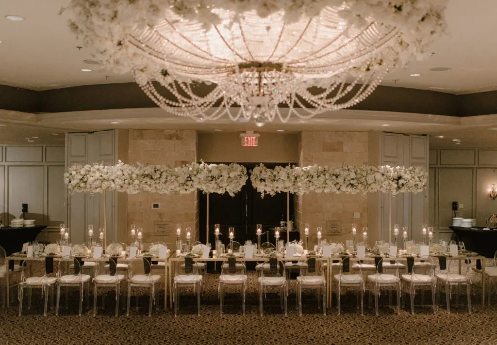 The guest list was limited for this wedding reception dinner, the entire event orchestrated by wedding planner Rachel Johnson of Two Be Wed. (Photo by Joseph West)