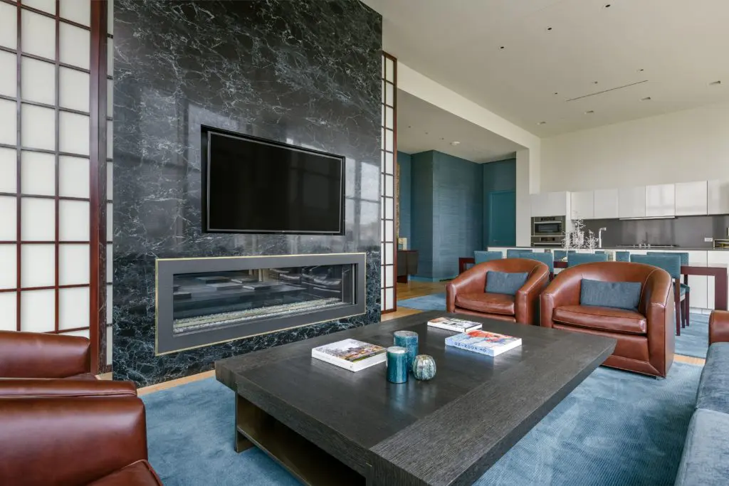 Symmetry and volume of this third floor unit.