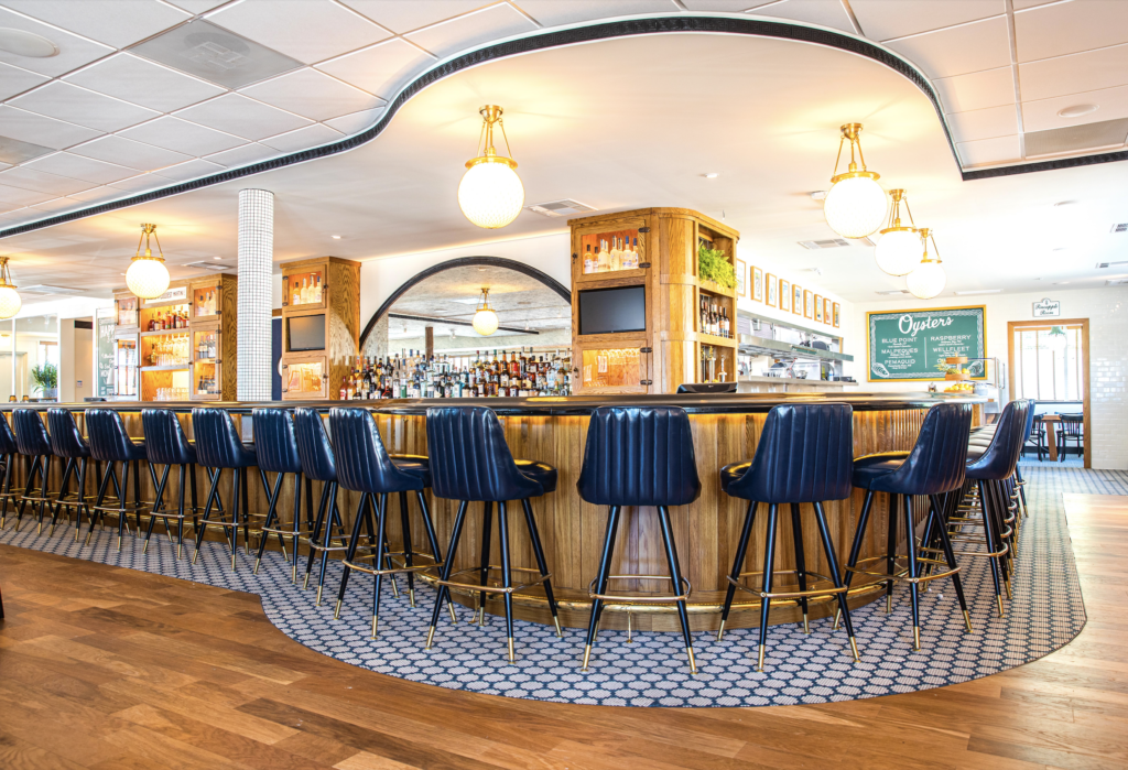 Cozy up to the bar. (Photo by Courtesy of Vandelay Hospitality Group)