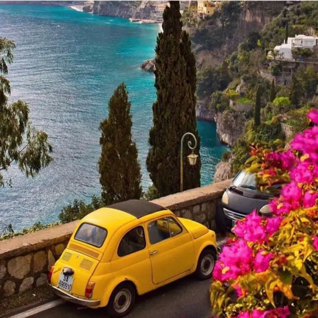 Gigi Clozeau lives with the vibrant colors of the Riviera.