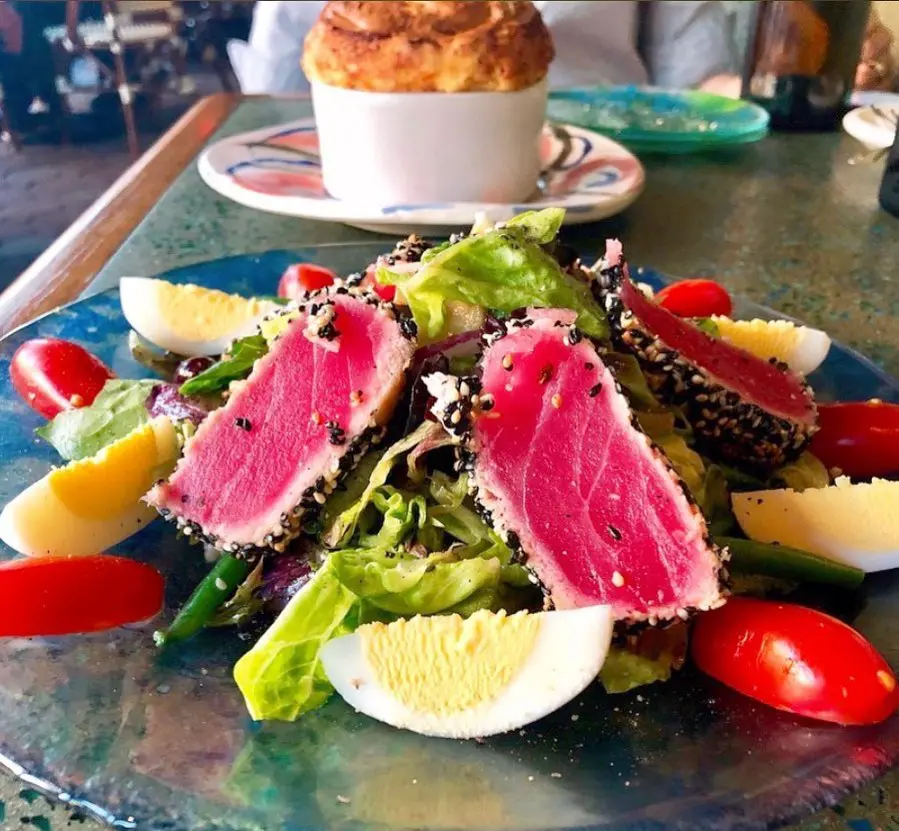 Rise Souffle's Salad Niçoise.