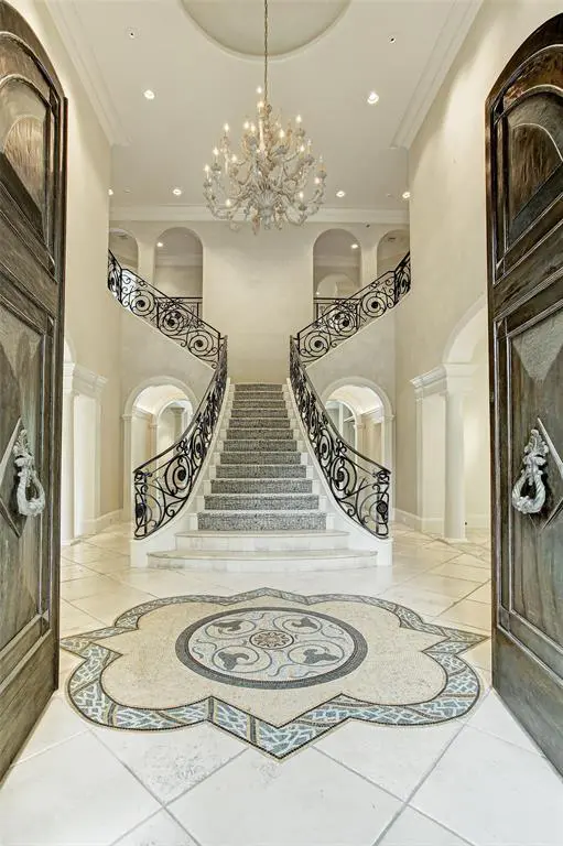 9010 Sandringham, listed for $6.5 million with Kellie Geitner with Martha Turner Sotheby's International Realty