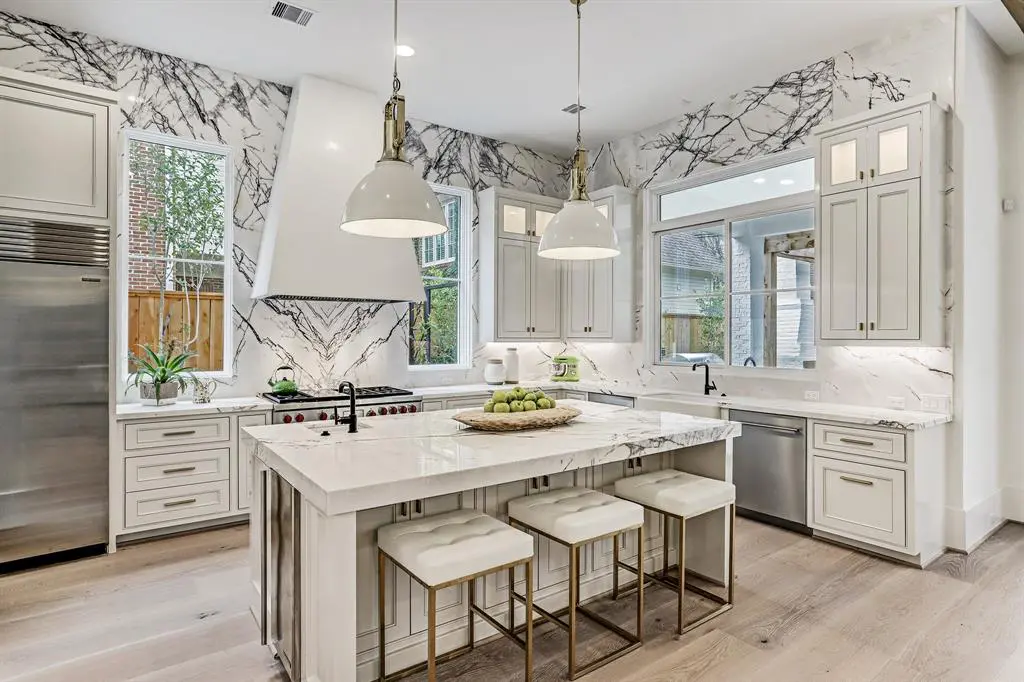 2615 Barbara Lane, listed for $3,765,000 with Carol Rowley with Compass