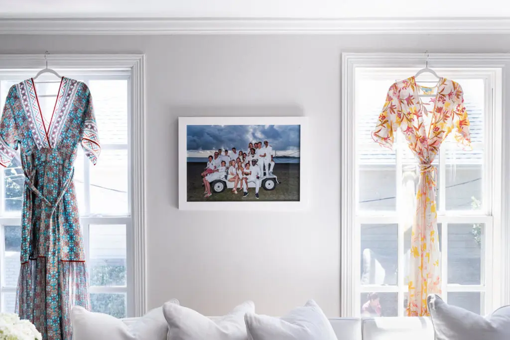 The space comes with breezy, boho vibe and Gracie wallcoverings.  (Photo by Manny Rodriguez)