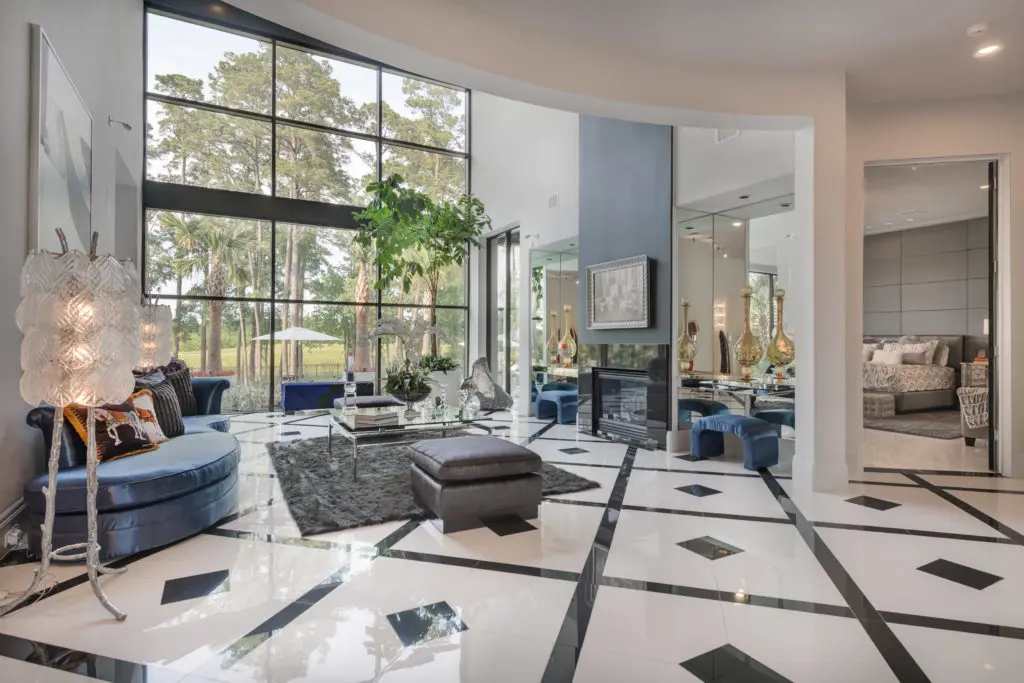 The sitting area of the master suite is larger than some Houston apartments.