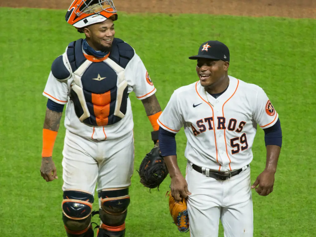 Astros catcher Martin Maldonado and Framber Valdez enjoyed a moment. (Photo by F. Carter Smith)