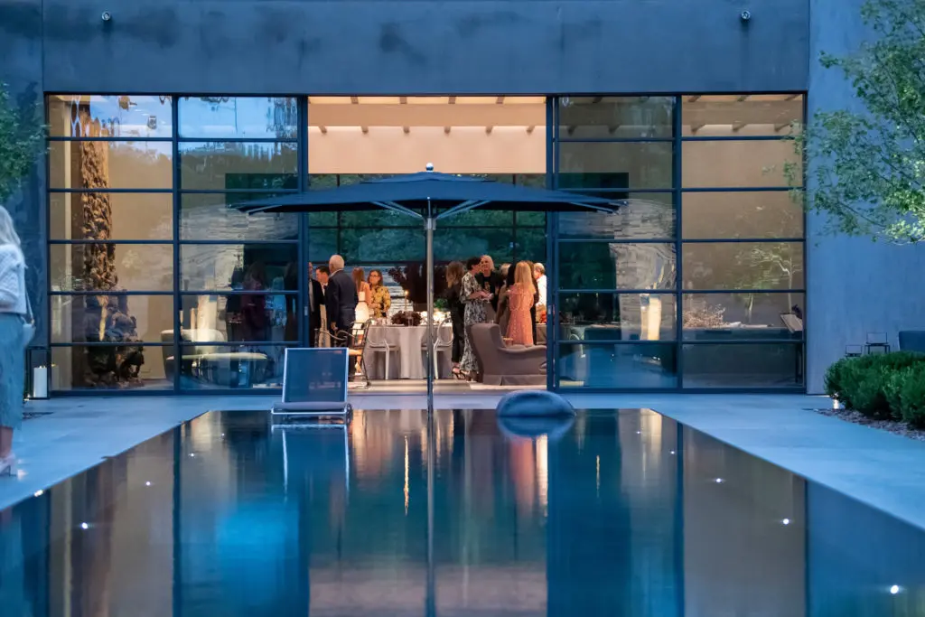 The Sutherland's beautiful home at twilight. (Photo by Bruno, Snap the Picture)