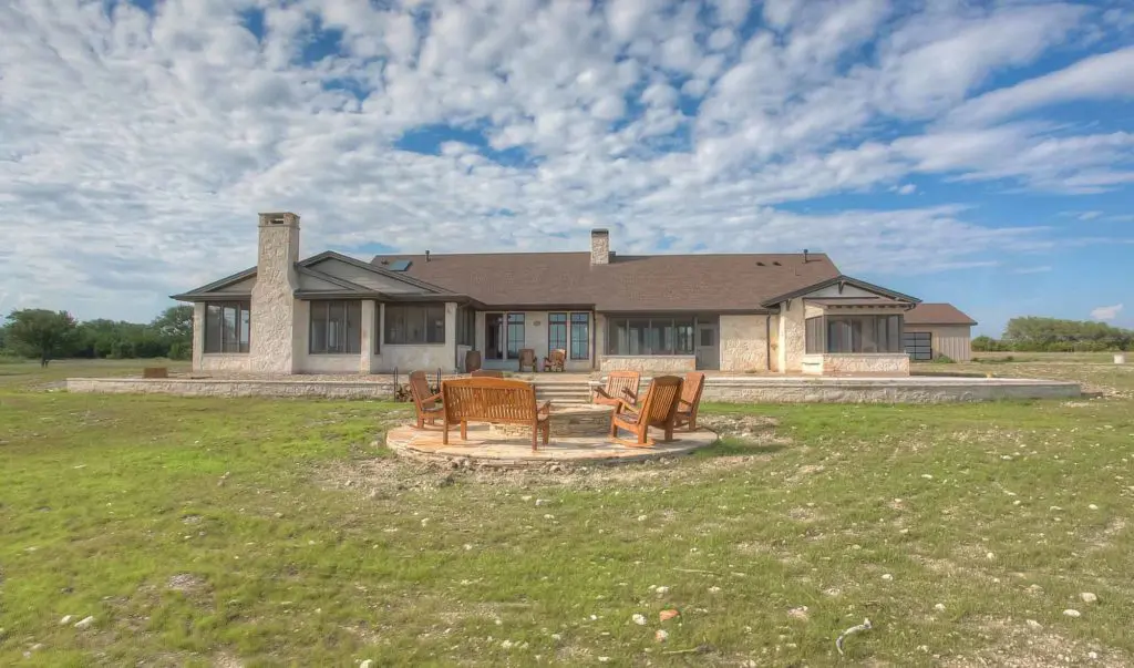Enjoy the privacy of your own ranch with all the services and benefits of a luxury resort.