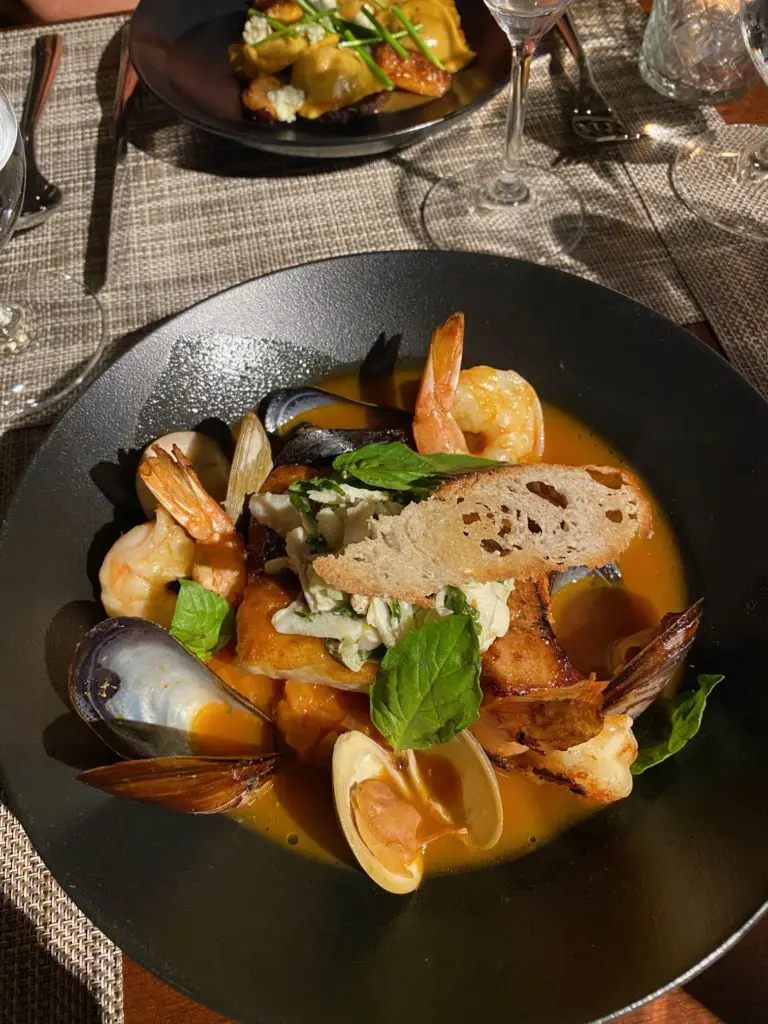Gulf Cioppino  (Photo by Shelby Hodge)
