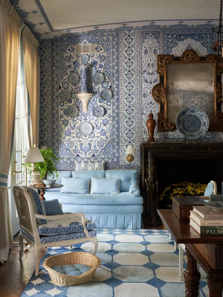 Dallas Kips Bay Decorator House: In Mark Sikes' Kips Bay living room, a custom wallpaper by Iksel Decorative Arts is an airy blue and white Portuguese tile motif. Portuguese and Italian antiques throughout are from Nick Brock, John Nelson Antiques and Parc Monceau Antiques. (Photo Stephen Karlisch)