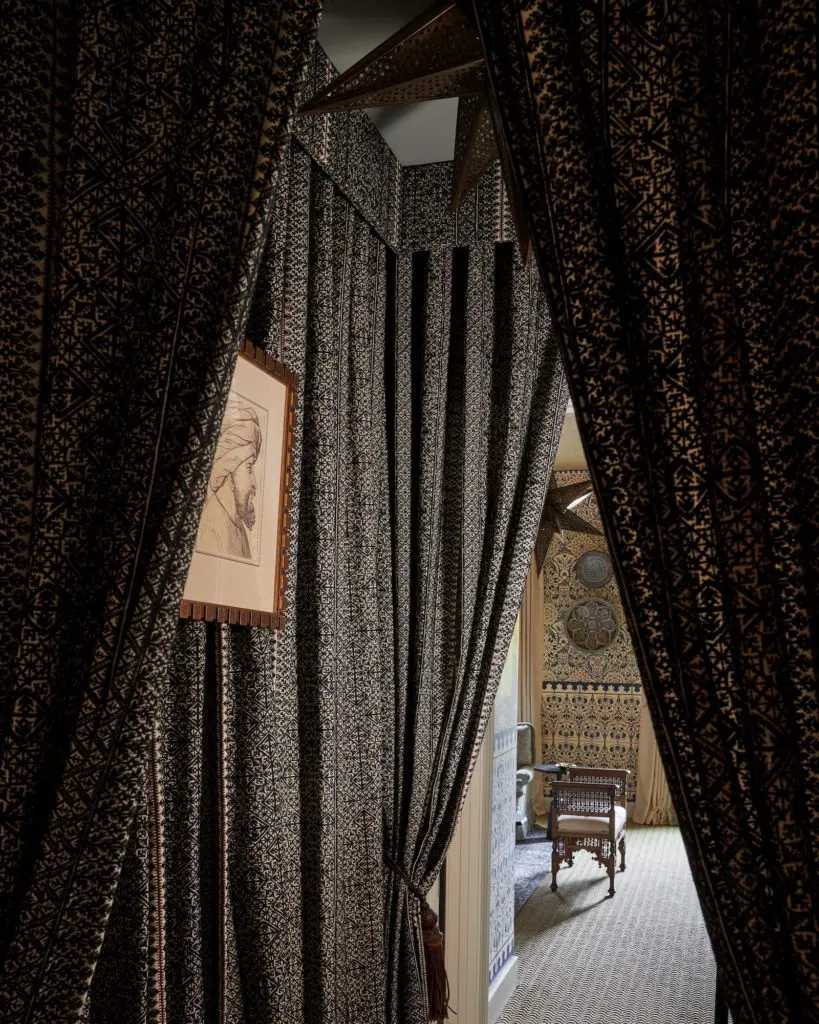 Writer's lair designed by Michelle Nussbaumer. (Photo by Stephen Karlisch)