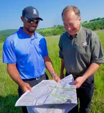 Tiger Woods and Big Cedar owner Johnny Morris bonded over the design of Payne's Valley.