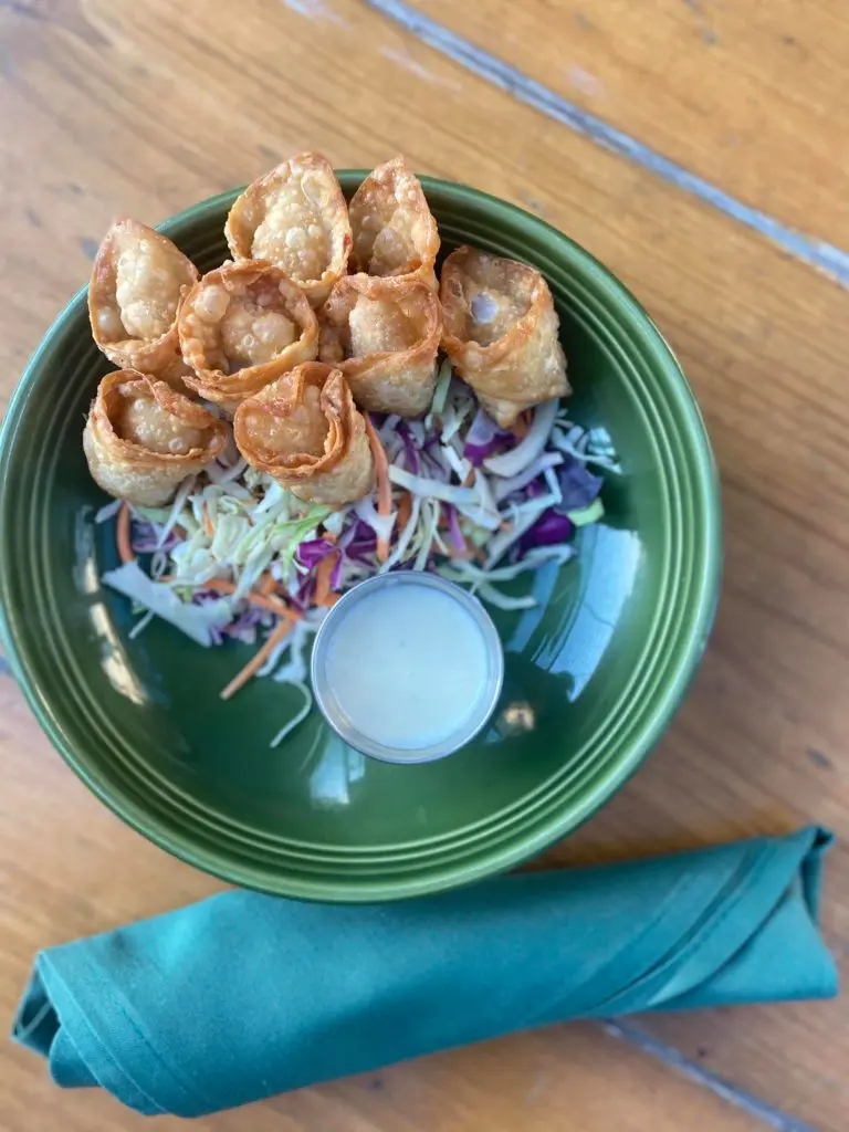 Meatball wontons come in four different variations: Teriyaki Jalapeno, goat cheese & fig, alfredo, and BBQ. (Courtesy of Hurdy Gurdy)