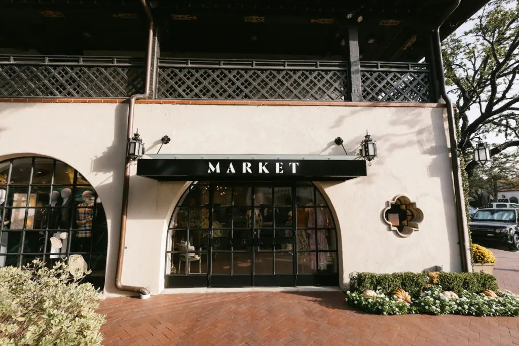 The fall-ready exterior Market Highland Park Village, which will house the pop up through December 2020.