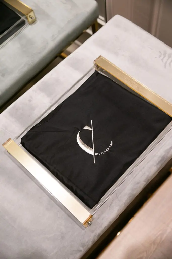 Ceron's logo. (Photo by John Cain)