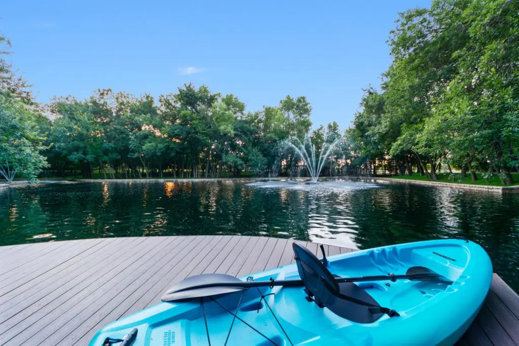The 34-acre lake is large enough for water sports and is stocked with catfish, bass and blue gill for fishing enthusiasts.
