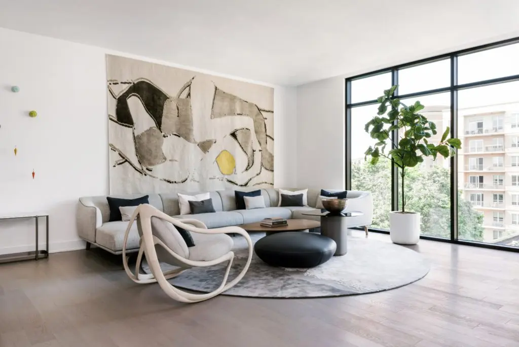 Giorgetti Houston is a very European building, right in the heart of one of Houston's most desirable neighborhoods. (Photo by Divya Pande)