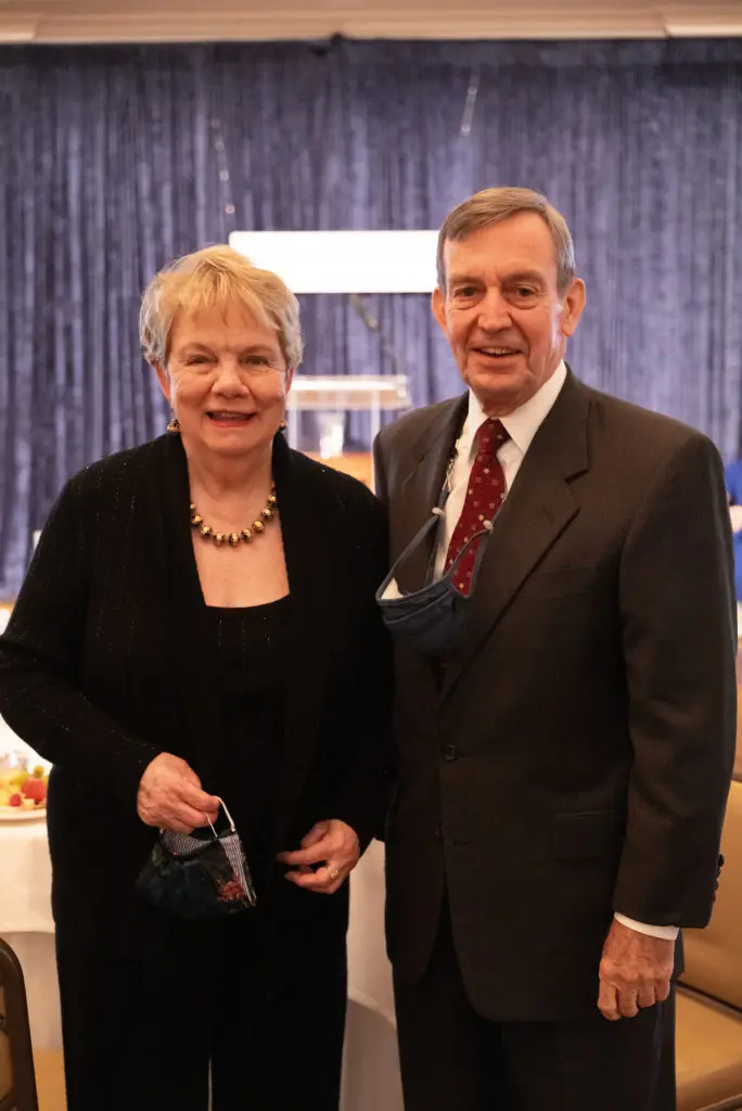 Janet Redeker, Rich Walton at the Houston Hospice Laura Lee Blanton Community Spirit Award dinner. (Photo by Daniel Ortiz)