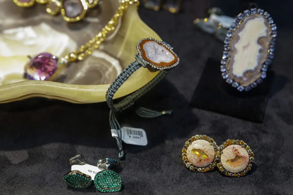 Jewelry by Kimberly McDonald (Photo by WJN Photo)