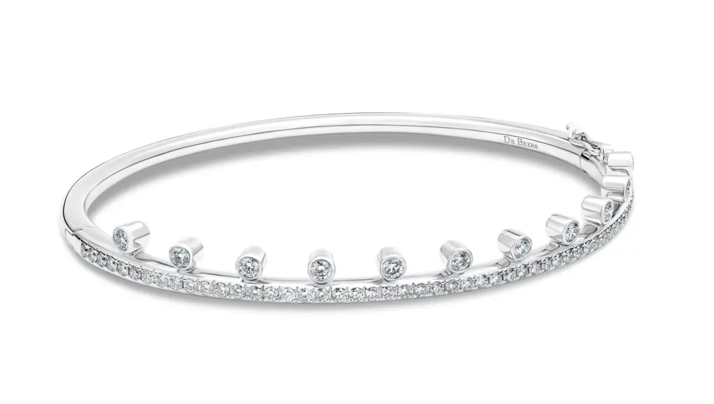 De Beers Jewellers' Dewdrop bracelet is a recent addition to the collection.