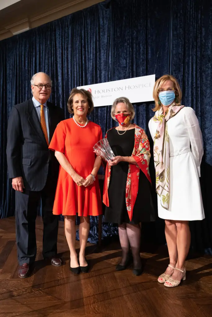 Peter and Elizabeth Wareing, Sue White, Julie Griffin (Photo by Daniel Ortiz)