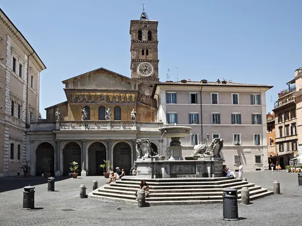 Personal Globetrotting 2.0 — These New Virtual Guided Tours of Rome Break From the Tired Couch Mode