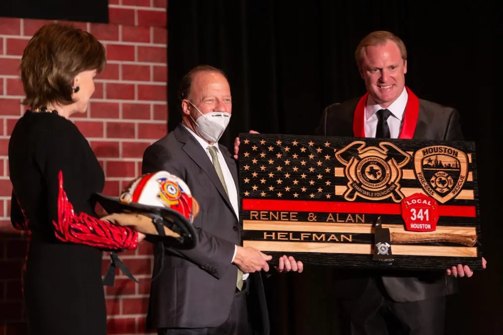 Corporate Honoree Alan Helfman at the Red Hot Gala benefitting the Houston Fire Fighters Association at the Royal Sonesta Hotel (Photo by Michelle Watson CatchlightGroup.com)