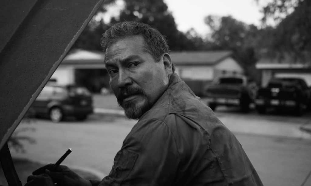 "Narcos: Mexico" actor Julio César Cedillo stars in Manos De Oro.