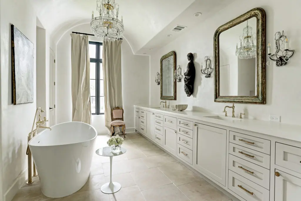 The master bath at 722 E. Friar Tuck Lane
