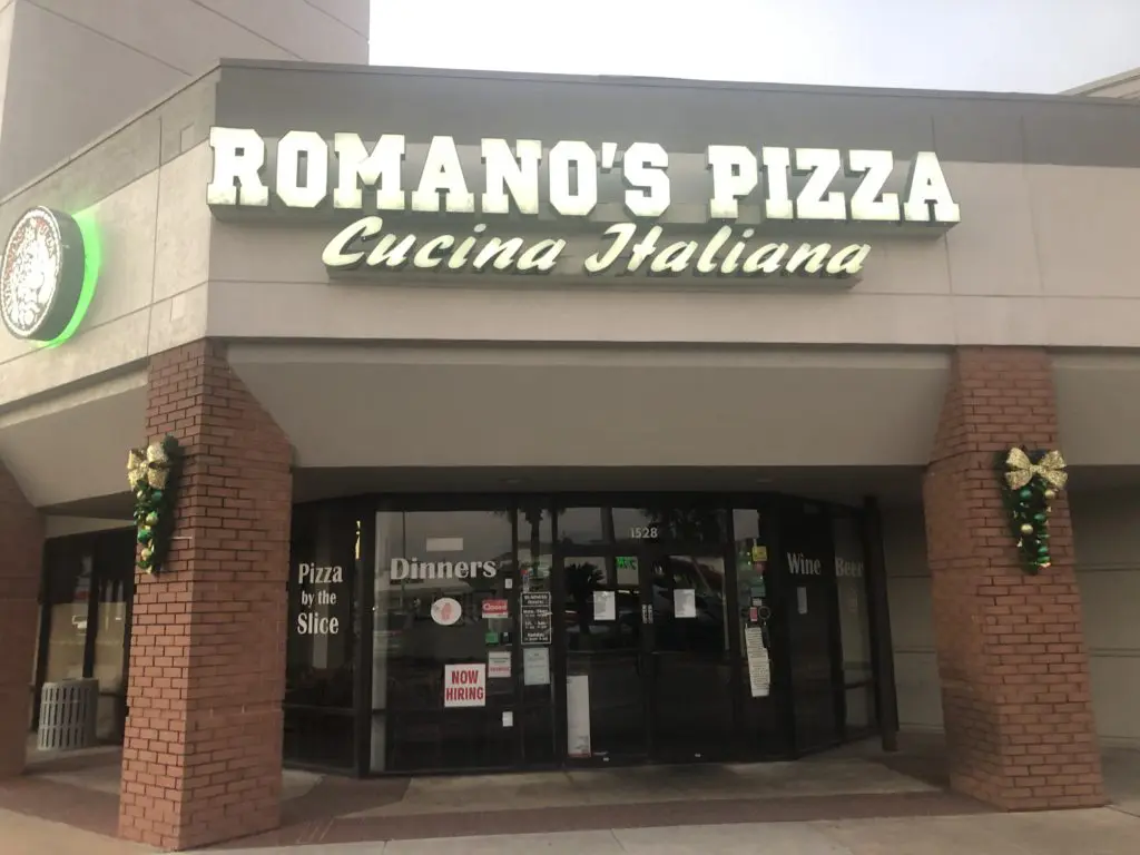 One of Houston’s Best Pizza Shops is Closed For Foreseeable Future Because of Devastating Next-Door Fire — Romano’s is On Ice