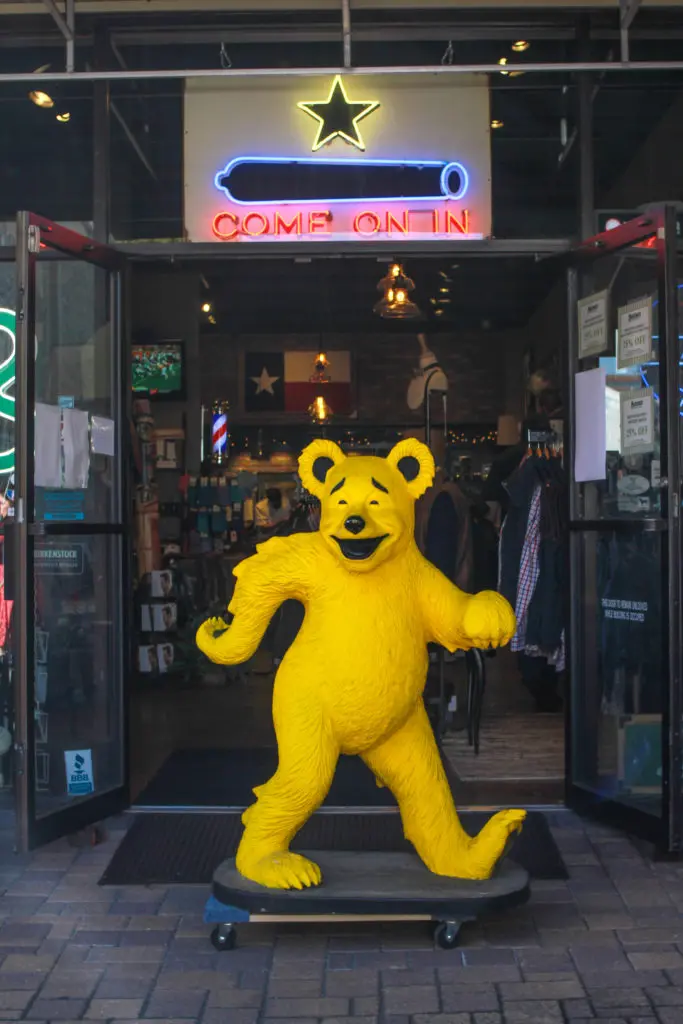 Welcome to the specialty side of Bering's (Photo by Chris P. Bachman )