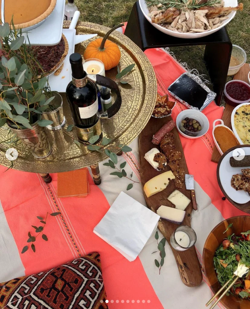 The Thanksgiving Day picnic set up in Memorial Park